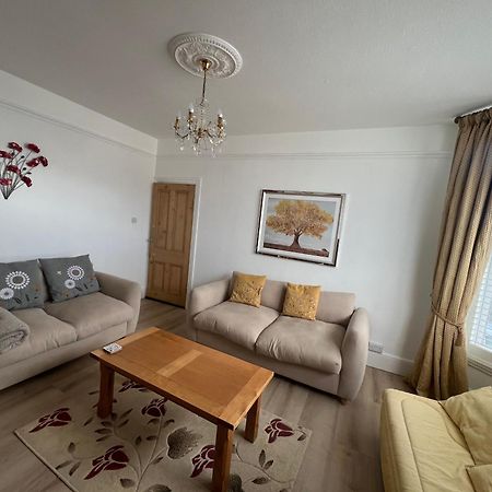 Spacious First Floor Family Flat, Sea View Torquay Ngoại thất bức ảnh