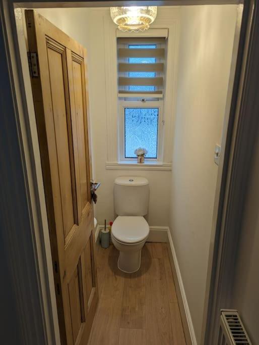Spacious First Floor Family Flat, Sea View Torquay Ngoại thất bức ảnh